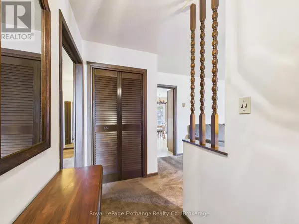 North Huron (wingham), ON N0G2W0,521 SHUTER STREET