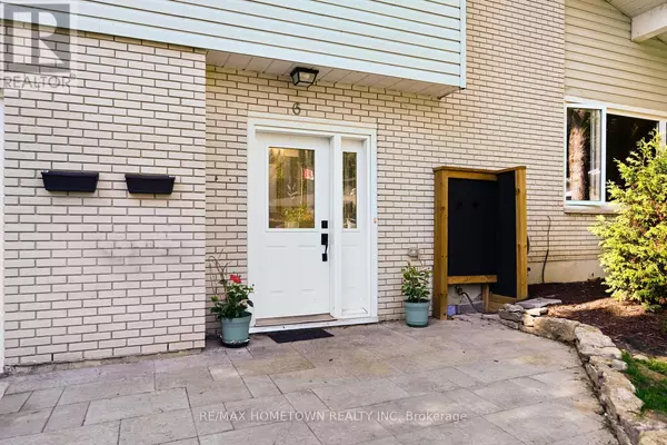 Brockville, ON K6V1N4,6 MAPLEWOOD CIRCLE