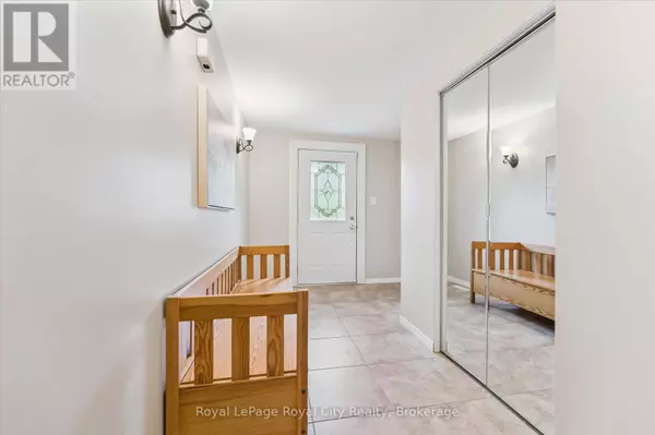 Guelph (dovercliffe Park/old University), ON N1G2P4,47 ARGYLE DRIVE