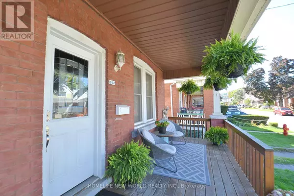 Hamilton (crown Point), ON L8L7M1,102 BELMONT AVENUE