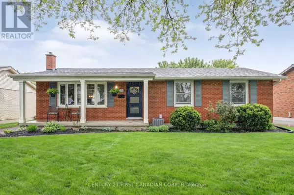 London South (south S), ON N6C3C8,116 DOWNING CRESCENT