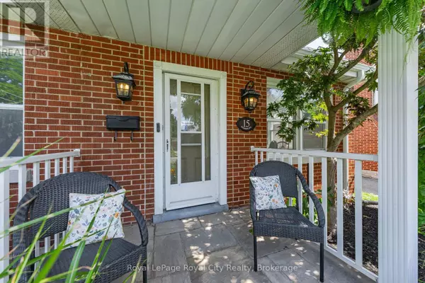 Cambridge, ON N1R4T2,15 DUDHOPE AVENUE