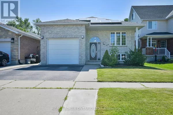 99 Langlaw DR #Lower, Cambridge, ON N1P1J1