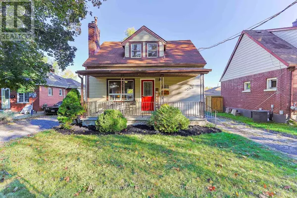 Brantford, ON N3S1H9,83 BALDWIN AVENUE