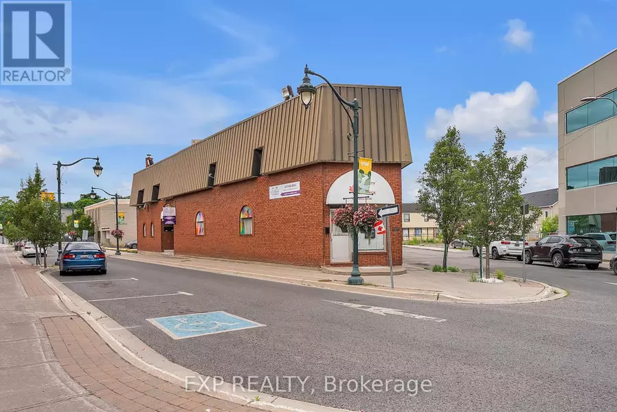 2 KING STREET, Quinte West (trenton Ward), ON K8V3V7