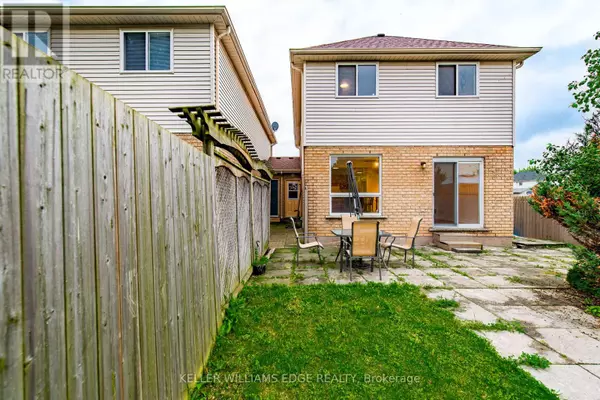 Thorold (confederation Heights), ON L2V5C7,119 Summers DR #Room 2