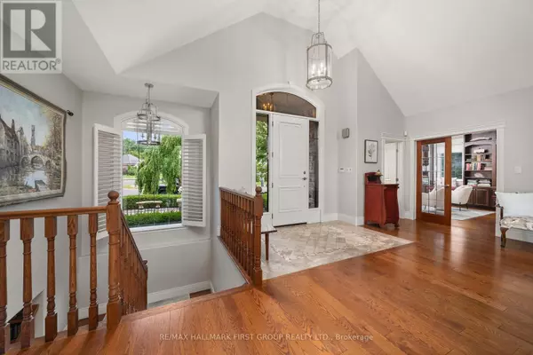 Brighton, ON K0K1H0,22 ROSSLYN DRIVE