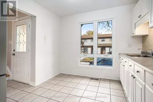 Ottawa, ON K1C1X7,1757 TRAPPIST LANE