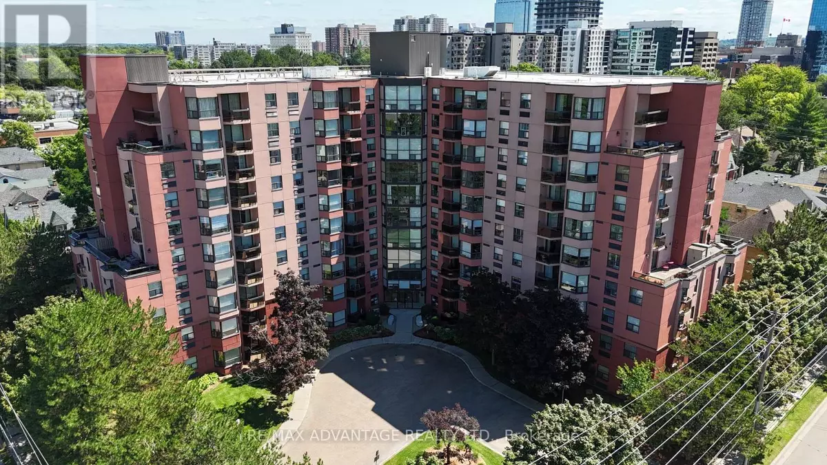 London East (east F), ON N6A5L9,600 Talbot ST #1004