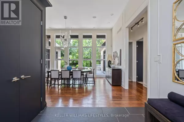 London North (north R), ON N6G3X8,649 VALLEYSTREAM WALK