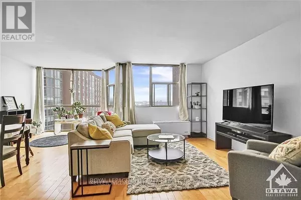 Ottawa, ON K1T2N4,2760 Carousel CRES #1412