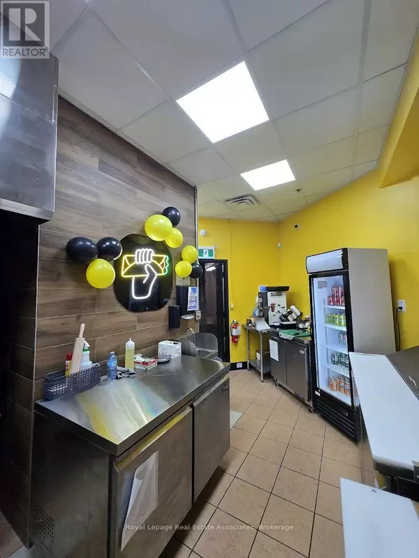 St. Catharines (fairview), ON L2N2E9,285 Geneva ST #A01021A