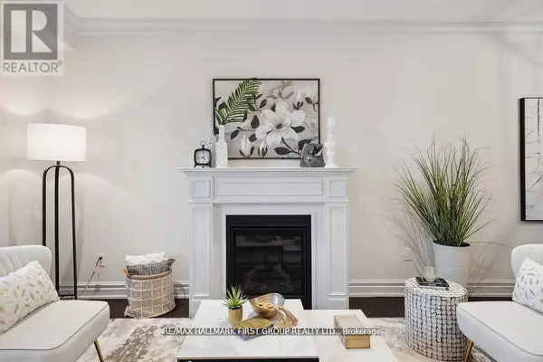 Port Hope, ON L1A0C8,8 BRIDGES BOULEVARD