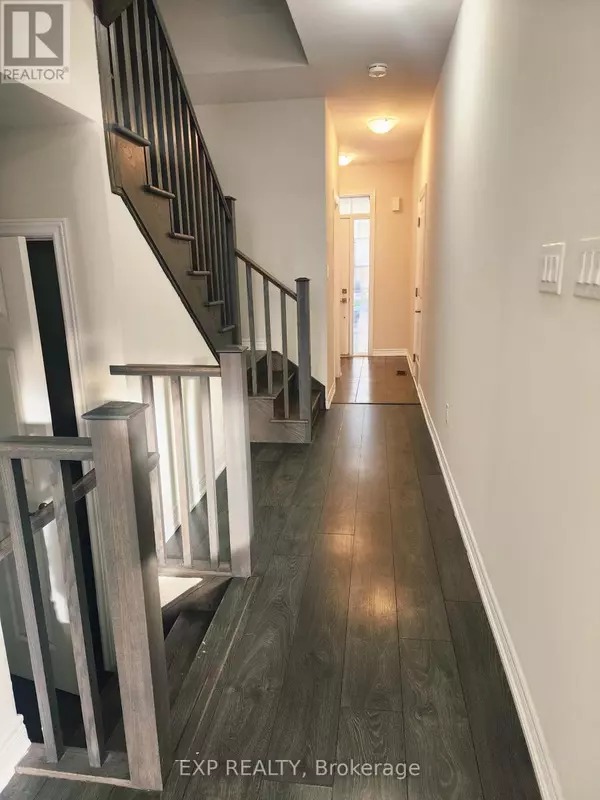 Cambridge, ON N1R0C7,33 HOLLYWOOD COURT