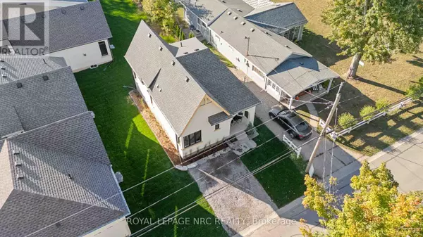 Fort Erie (crystal Beach), ON L0S1B0,281 ELMWOOD AVENUE