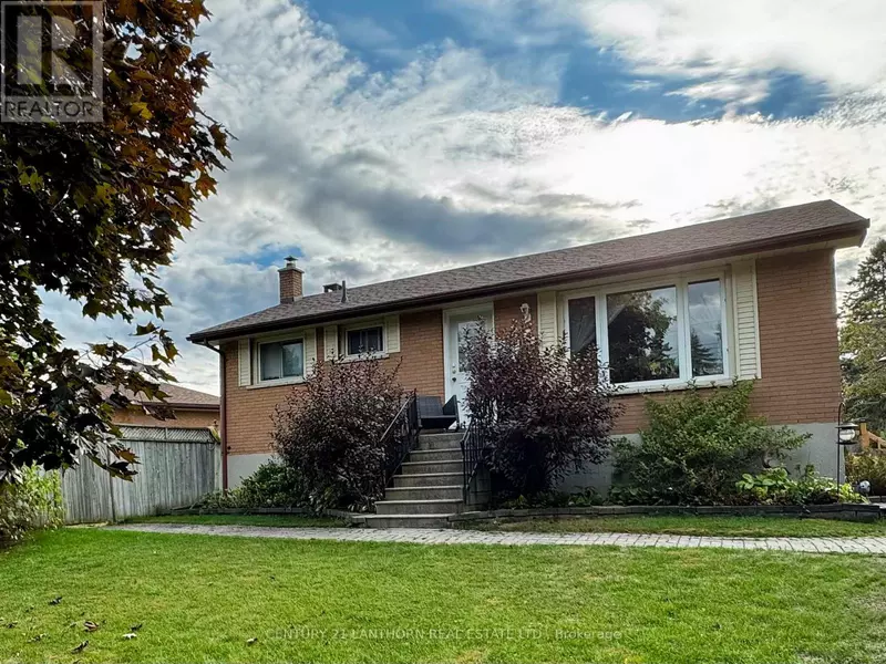 4 HIGHVIEW CRESCENT, Belleville (belleville Ward), ON K8P3G4