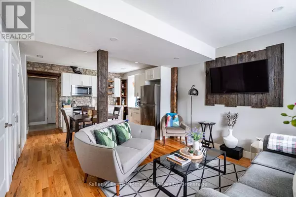 Centre Wellington (elora/salem), ON N0B1S0,148 COLBORNE STREET