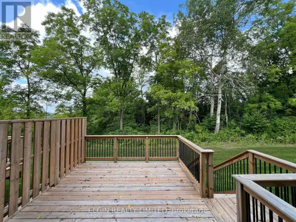 St. Thomas, ON N5R0P4,9-49 ROYAL DORNOCH DRIVE