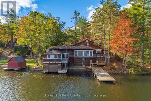 Gravenhurst (muskoka (s)), ON P1P1R2,1062 PINE LAKE ROAD