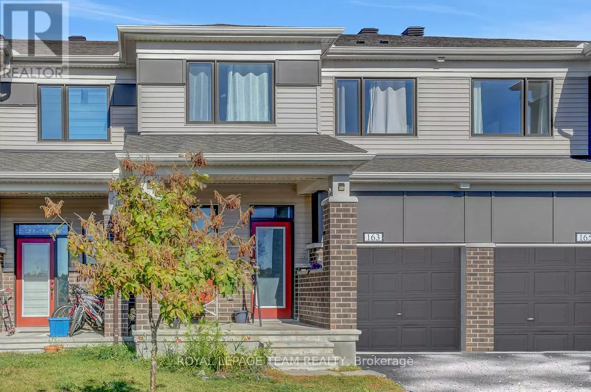 Ottawa, ON K0A2Z0,163 YEARLING CIRCLE