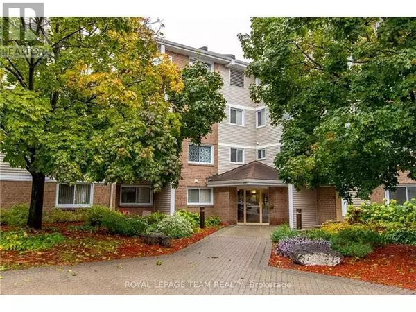 260 Brittany DR #118, Ottawa, ON K1K4M2