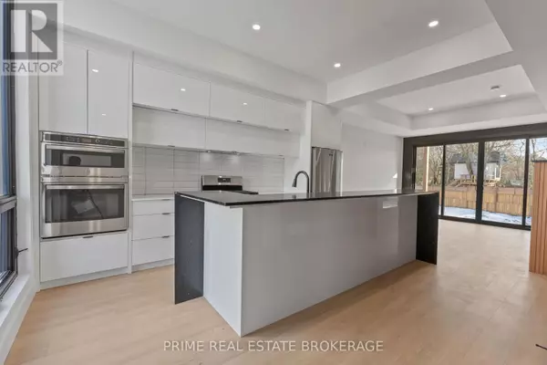 London South (south G), ON N6C2P5,417 BASELINE ROAD E