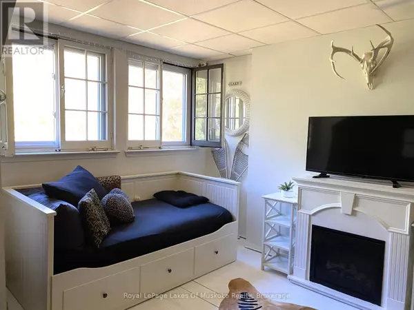 Lake Of Bays (franklin), ON P0A1E0,12 Bigwin Island IS #307