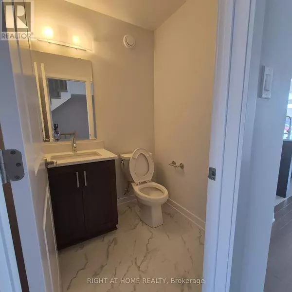 Ottawa, ON K2S2T6,102 PLOUGHSHARE ROAD