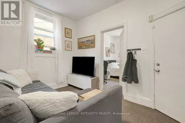 Ottawa, ON K1N7P7,199 HENDERSON AVENUE