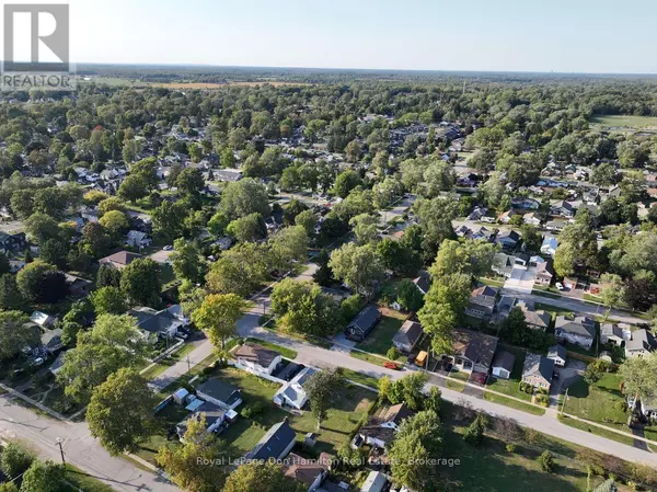 Fort Erie (crystal Beach), ON L0S1B0,LT 55 GLENDALE AVENUE
