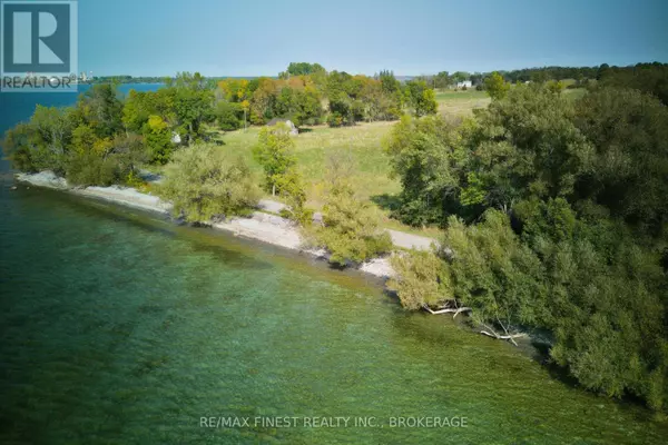 15355 FRONT ROAD, Loyalist (lennox And Addington - South), ON K0H2S0