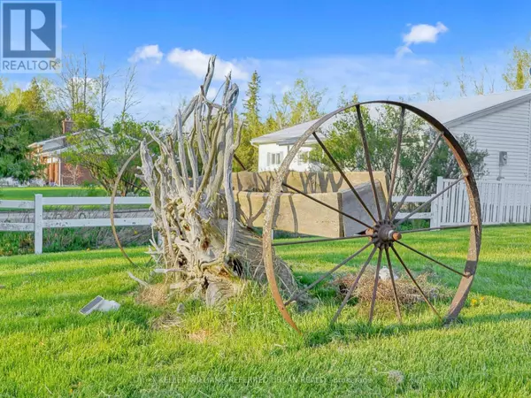 Kawartha Lakes (carden), ON K0M2B0,30 TRENT RIVER ROAD N