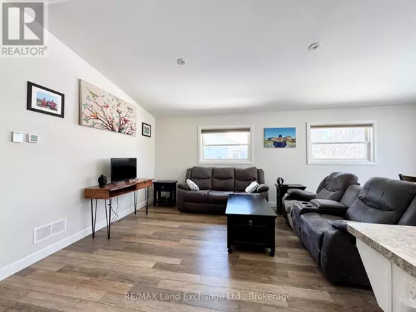 Saugeen Shores, ON N0H2C1,329 BRICKER STREET