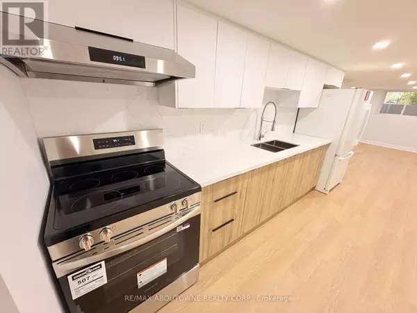 Guelph (st. George's), ON N1E5H8,202 Victoria RD North #Basement