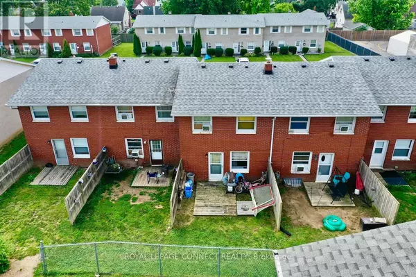 Chatham-kent, ON N7M1A6,39 Orchard PL #4