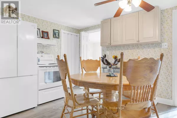 Addington Highlands (addington Highlands), ON K0H1P0,36 JONES STREET