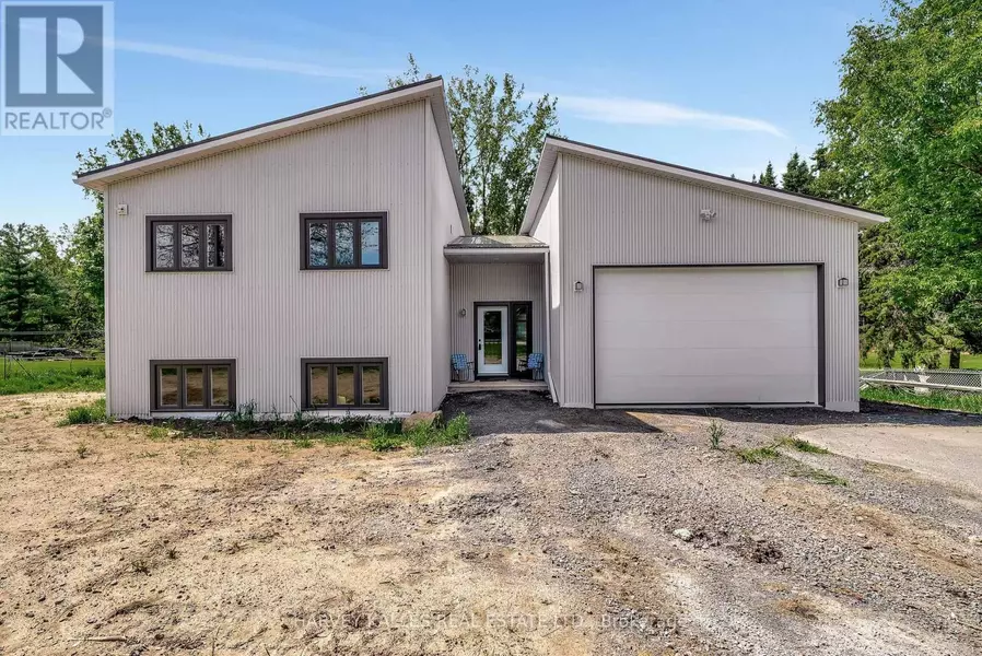 55 COUNTY ROAD 1, Prince Edward County (hallowell Ward), ON K0K2T0