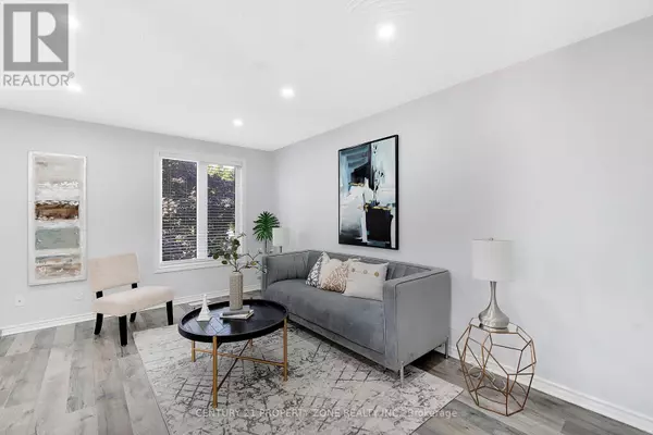 Cambridge, ON N1P1A3,39 SOUTHVIEW CRESCENT