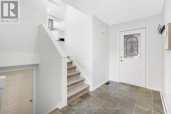 Cambridge, ON N1P1A3,39 SOUTHVIEW CRESCENT