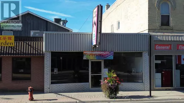 Wellington North (mount Forest), ON N0G2L0,103 MAIN STREET N