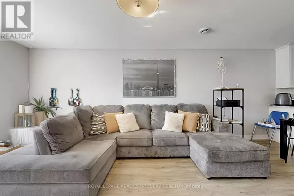 St. Catharines (western Hill), ON L2S2T7,89 LOUTH STREET