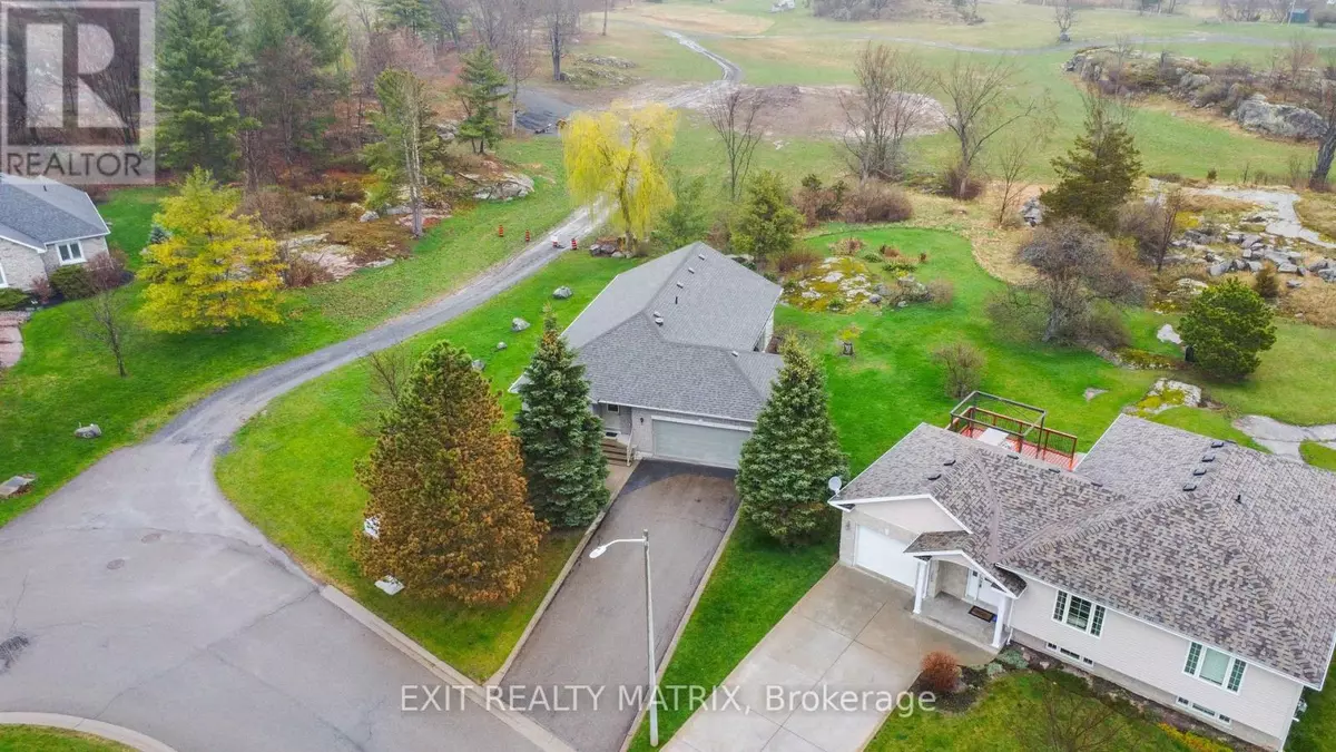 Gananoque, ON K7G3G2,145 GARFIELD STREET S