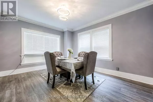 Peterborough (town Ward 3), ON K9J3K4,214 AYLMER STREET