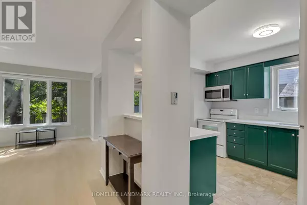 Guelph (kortright West), ON N1G4Y9,34 SOUTHCREEK TRAIL