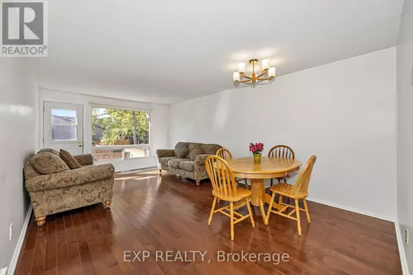Ottawa, ON K2G3W9,266 WOODFIELD DRIVE