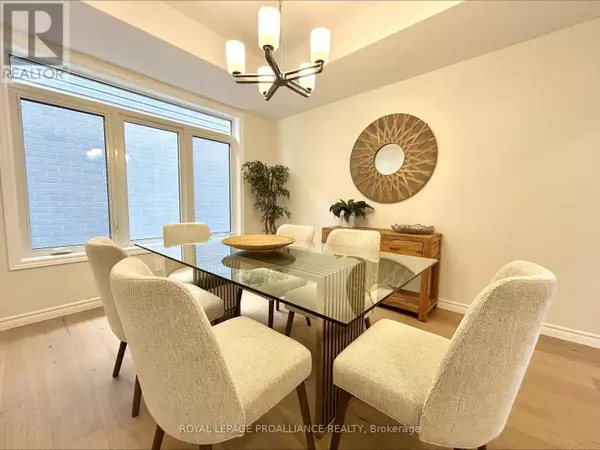 Belleville (thurlow Ward), ON K8N0V6,14 PEACE RIVER STREET