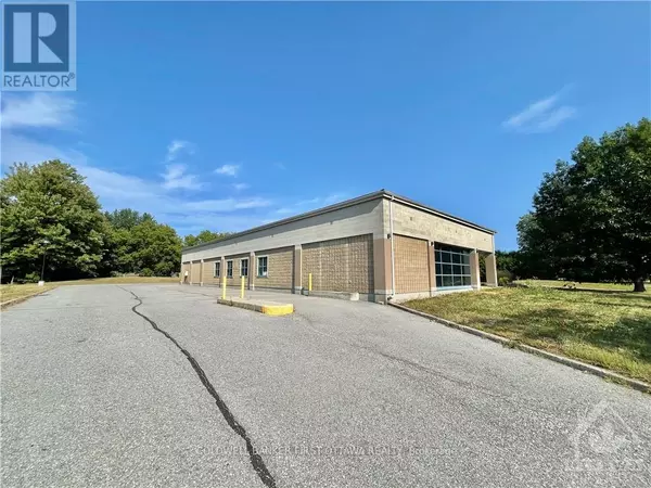 Ottawa, ON K0A2T0,6683 FOURTH LINE ROAD