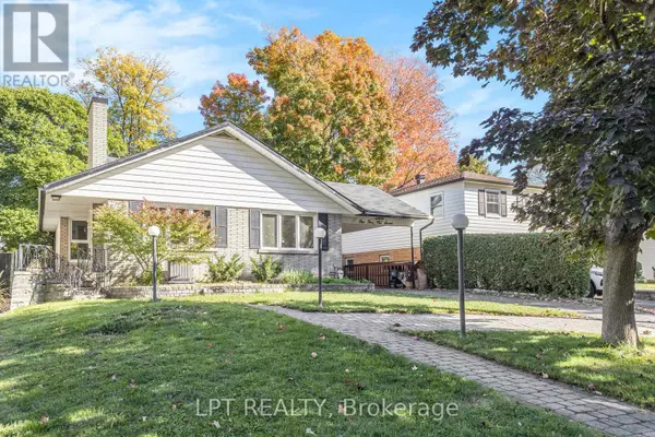 Ottawa, ON K1G0X9,1517 CAVERLEY STREET