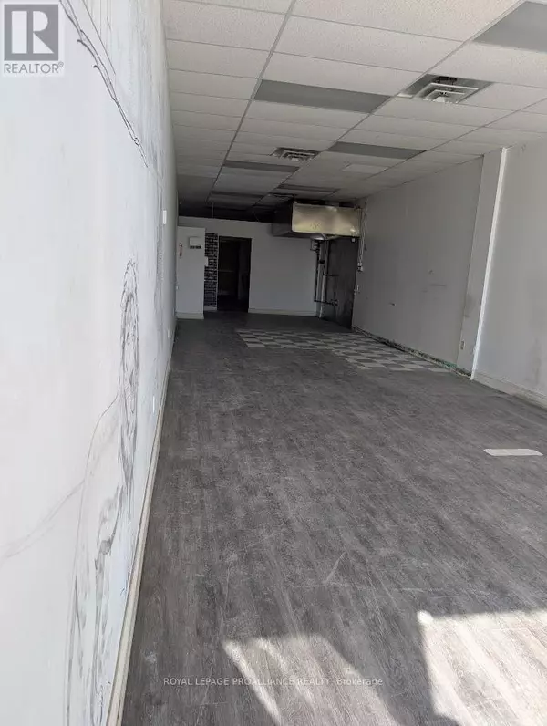 Peterborough (town Ward 3), ON K9J2T8,230 CHARLOTTE STREET