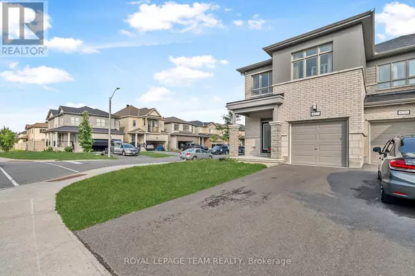 Ottawa, ON K2S0Y7,622 PARADE DRIVE